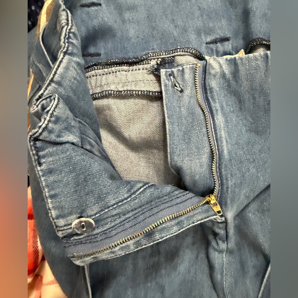 Aaron & Amber Denim Jeans - Picture 3 of 5